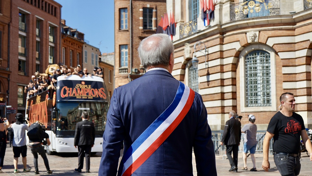 Célébration au Capitole - Champions 2025