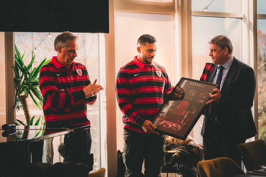 Hommage à Pita Ahki