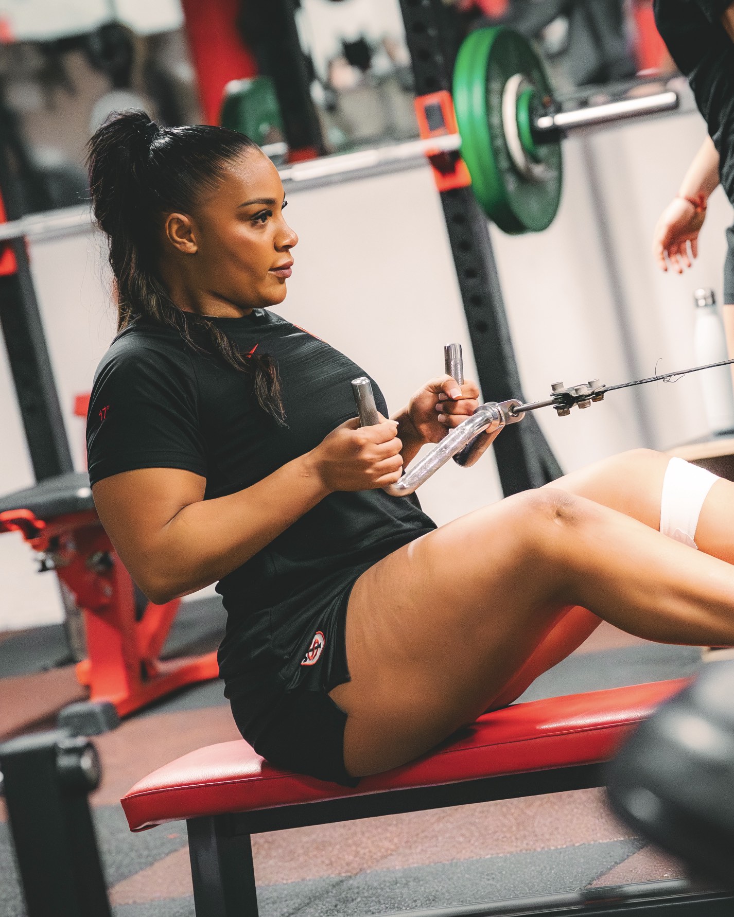 Ambre Mwayembe à la muscu 25/26