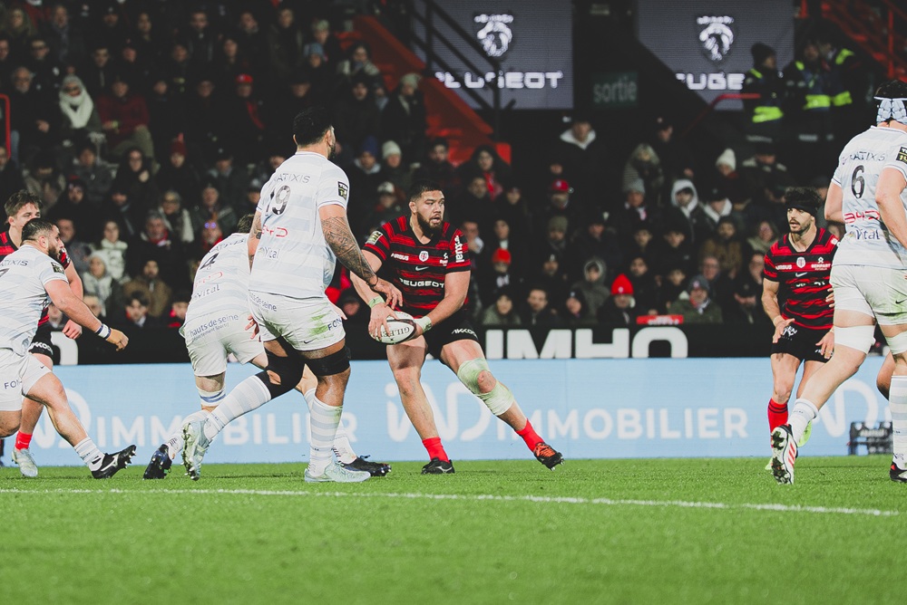 Emmanuel Meafou action 25/26