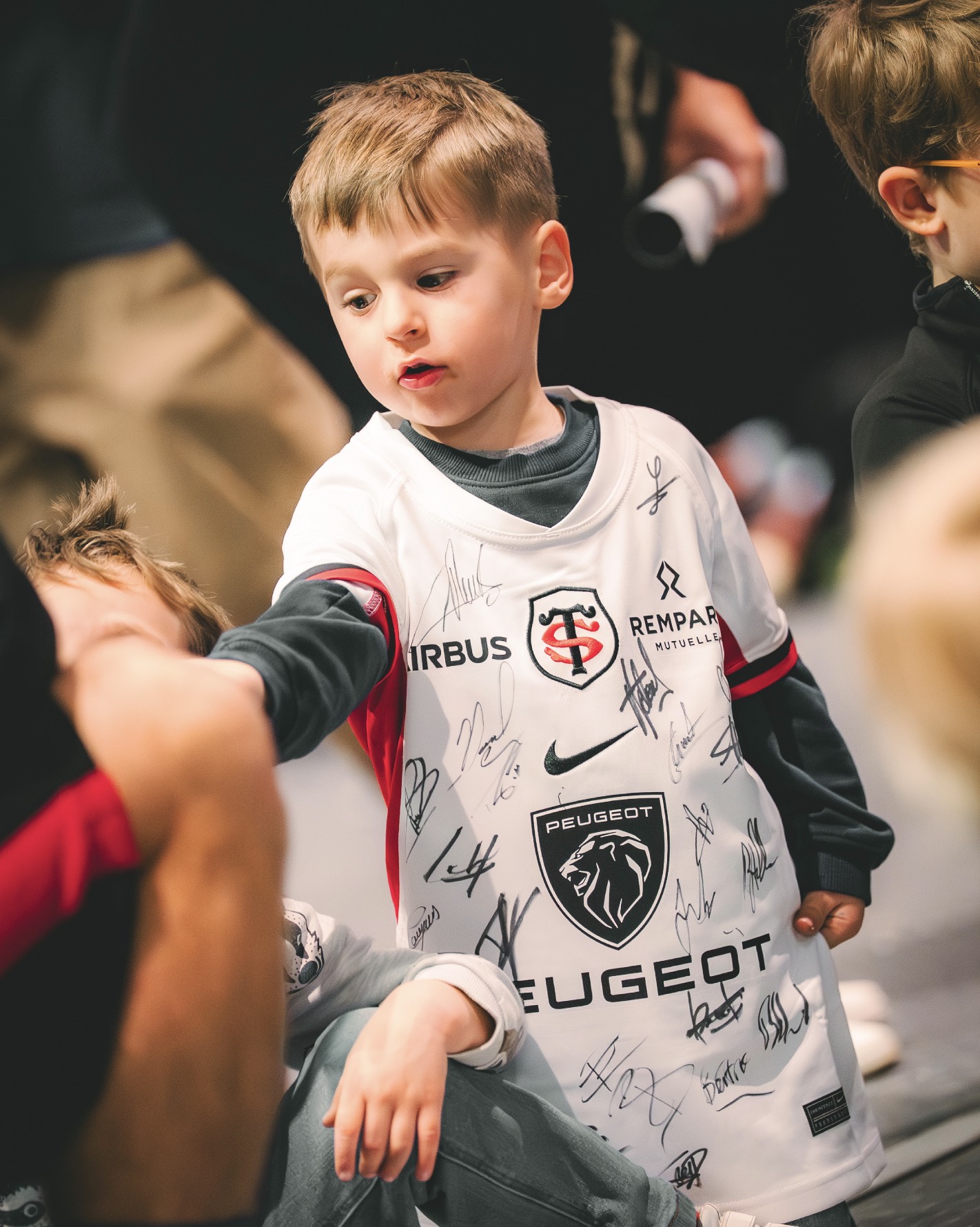 Jeunes à la soirée de Noel de l'Asso 25/26