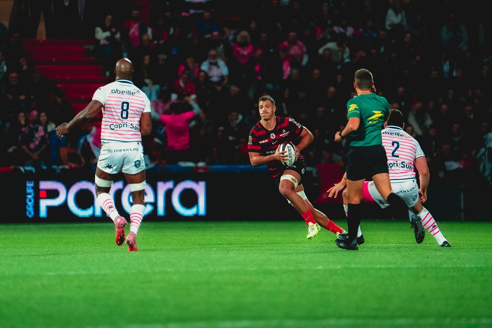 Theo Ntamack contre 2 defenseur 25/26