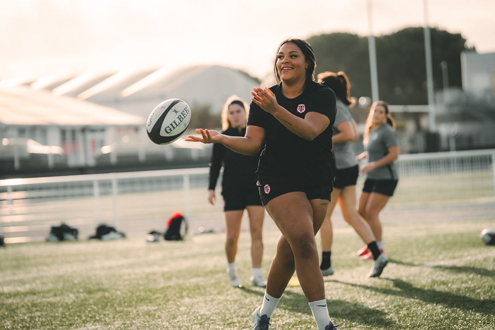 Ambre MWAYEMBE joueuse du Stade Toulousain en action