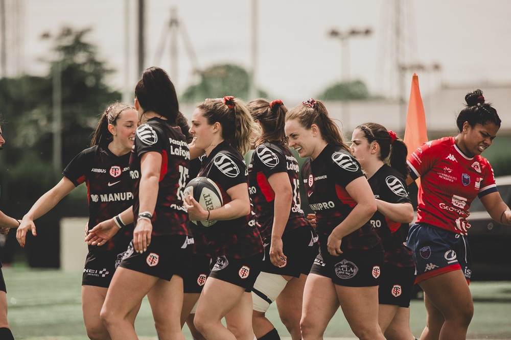 Alessia Philippe joueuse du Stade Toulousain et ses coéquipières